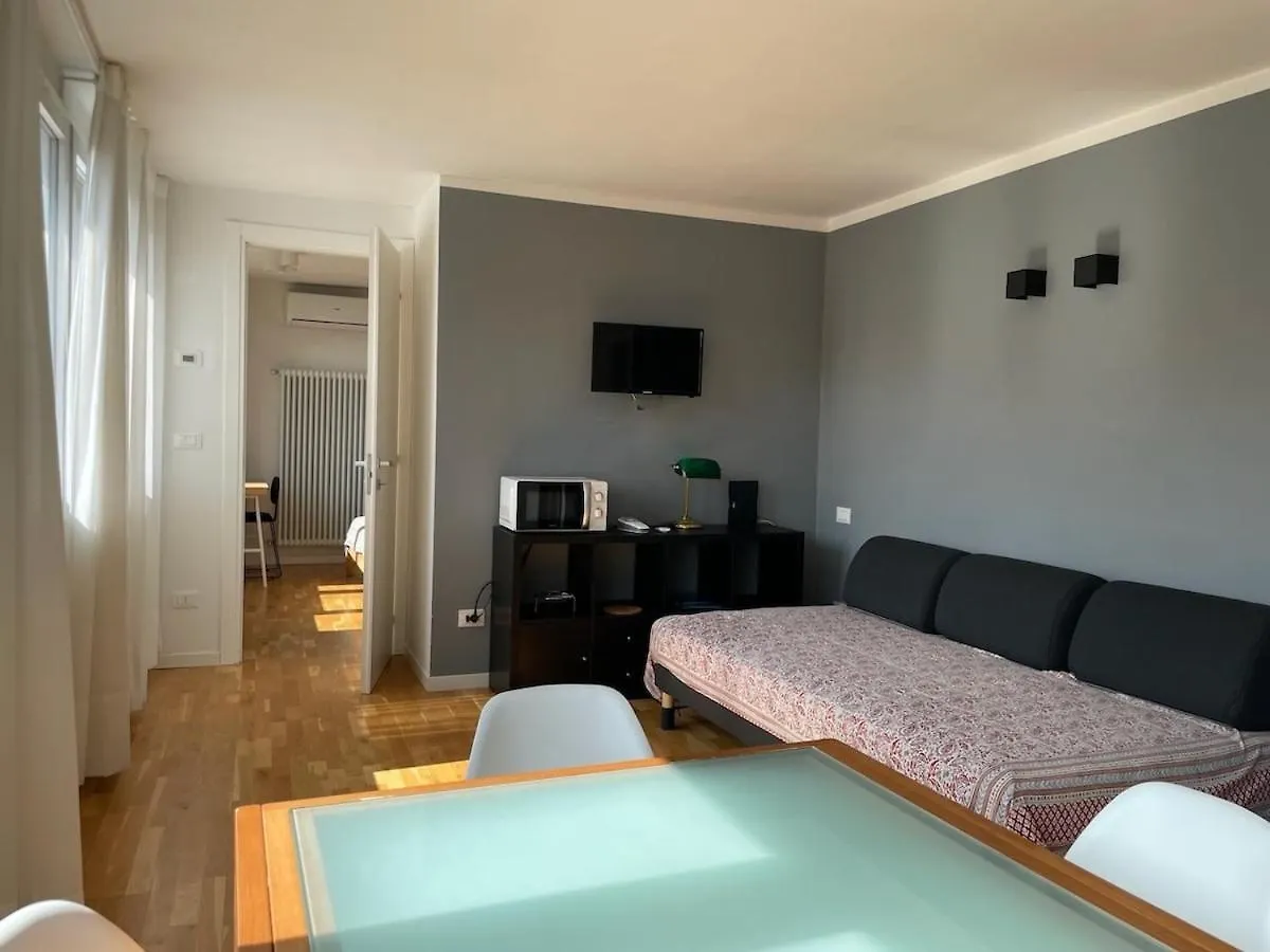 Arienti Penthouse Entire Apartment Top Floor Bologna